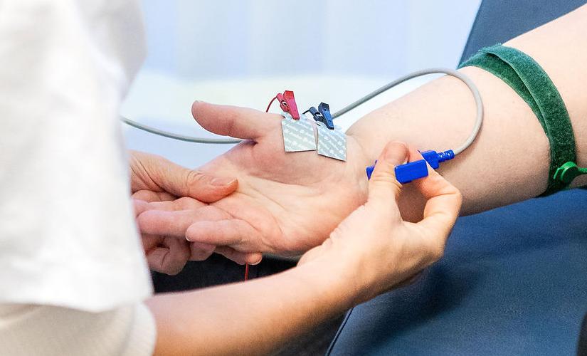 onderzoek door neuroloog